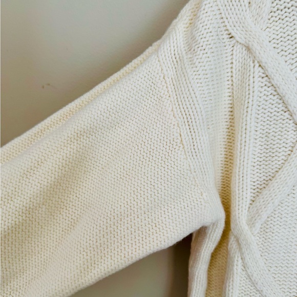 Everlane The Cable Knit Mockneck Sweater - Picture 9 of 11